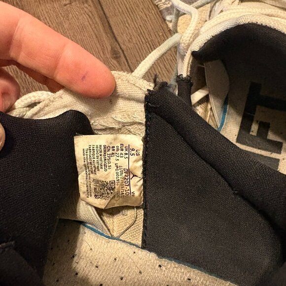 Nike Air Jordan Low DV2207-100 - Picture 7 of 7